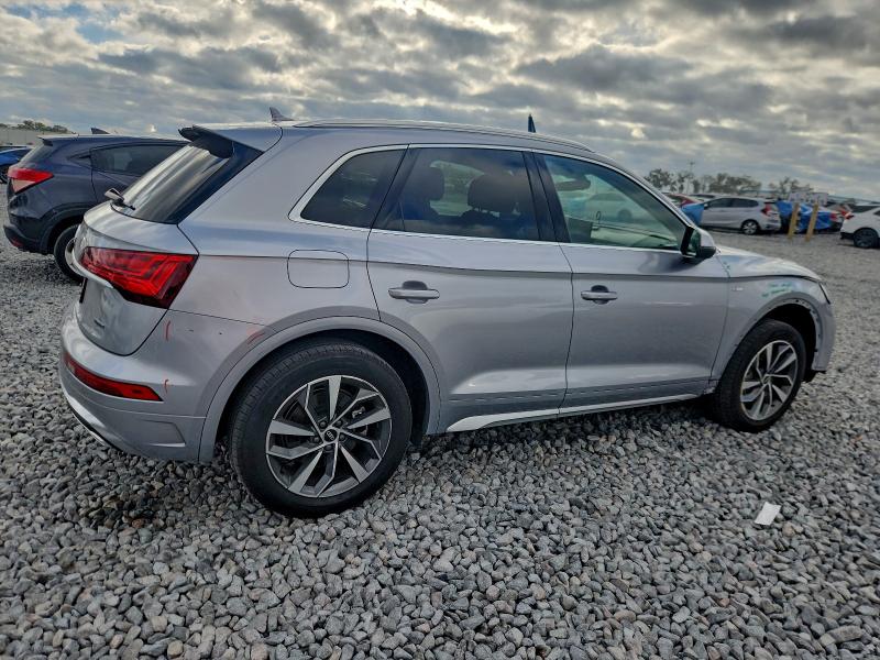 Фото 3 - AUDI Q5