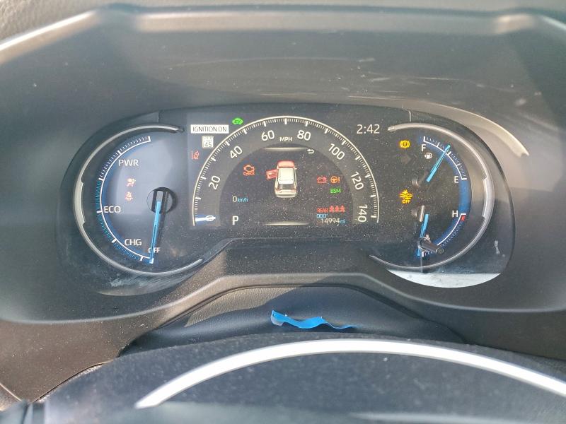 Фото 9 - TOYOTA RAV4