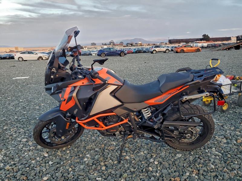 KTM MOTORCYCLE 2020
