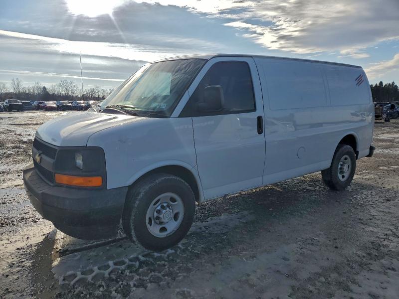 CHEVROLET EXPRESS 2017 VIN 1GCWGAFF0H1351195