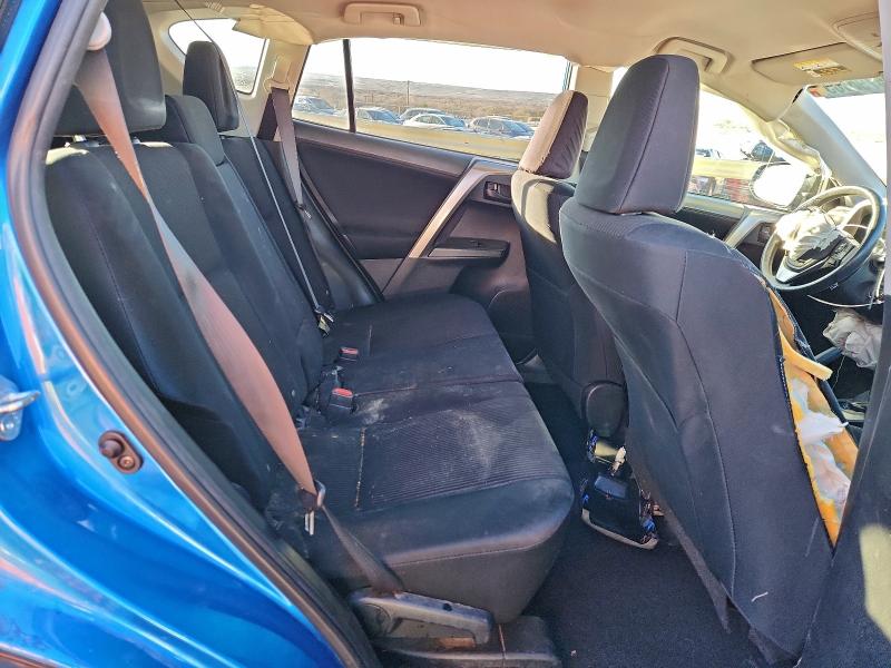 Фото 10 - TOYOTA RAV4