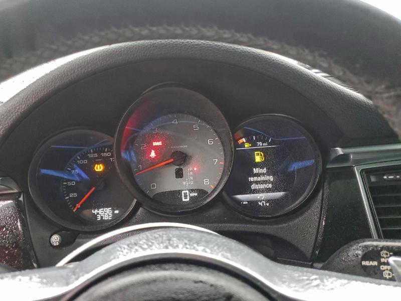 Фото 9 - PORSCHE MACAN