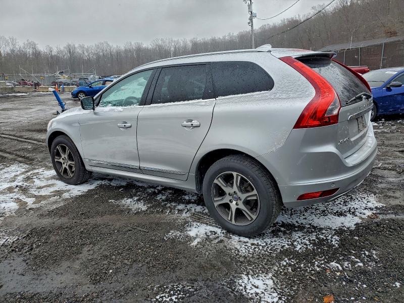 Фото 2 - VOLVO XC60