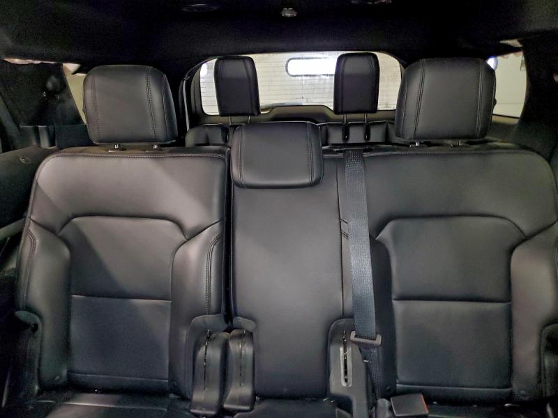 Фото 10 - FORD EXPLORER