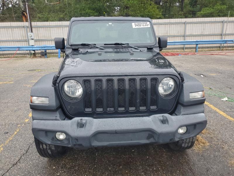 Фото 5 - JEEP WRANGLER