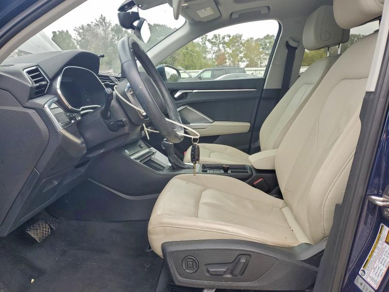 Фото 7 - AUDI Q3