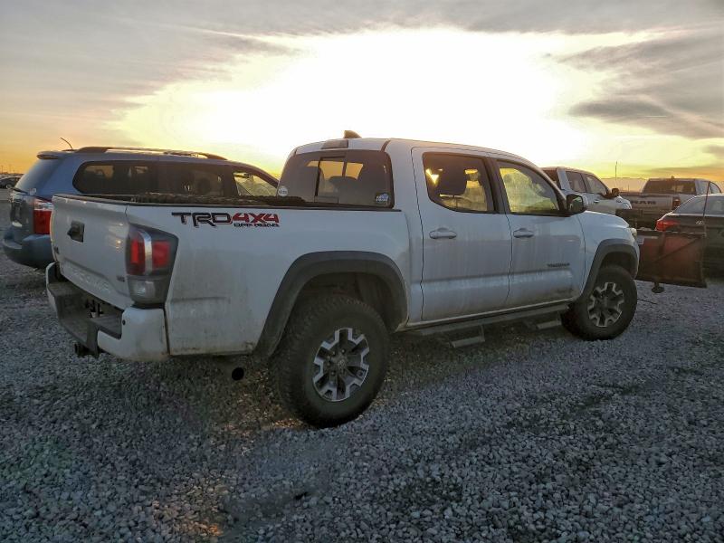 Фото 3 - TOYOTA TACOMA