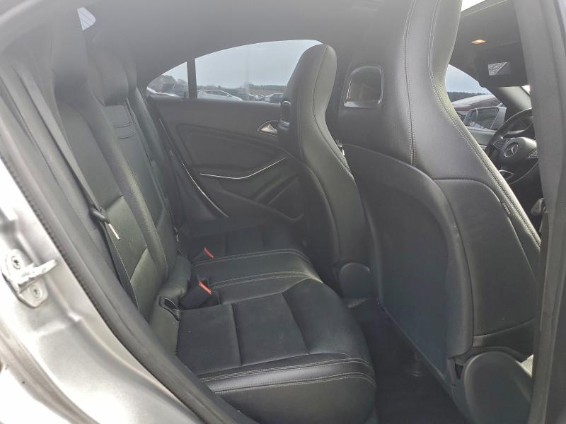 Фото 10 - MERCEDES-BENZ CLA-CLASS