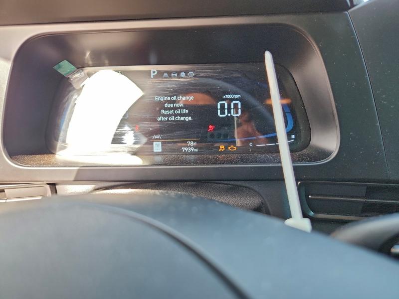 Фото 9 - HYUNDAI ELANTRA