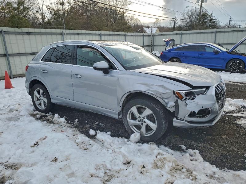 Фото 4 - AUDI Q3