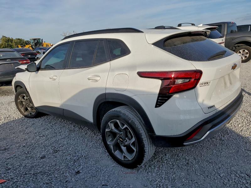 Фото 2 - CHEVROLET TRAX