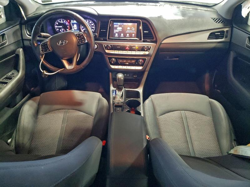 Фото 8 - HYUNDAI SONATA