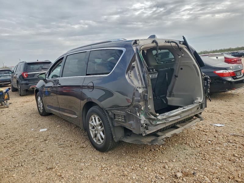 Фото 2 - CHRYSLER PACIFICA