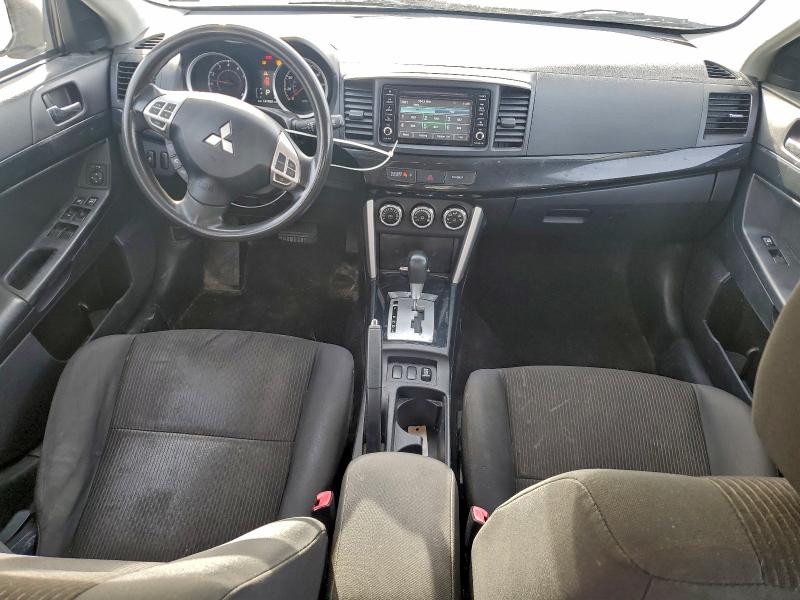 Фото 8 - MITSUBISHI LANCER