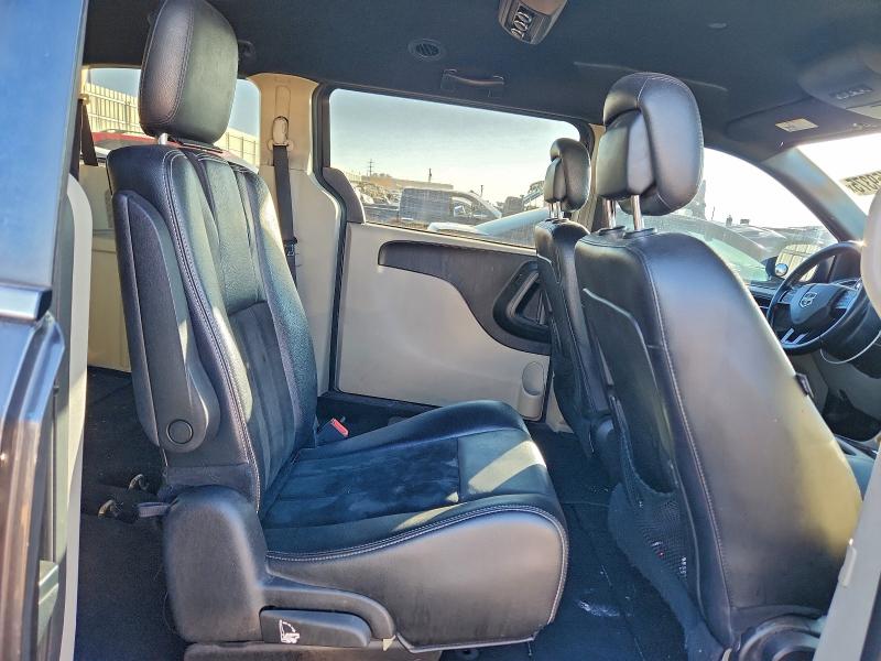 Фото 11 - DODGE CARAVAN