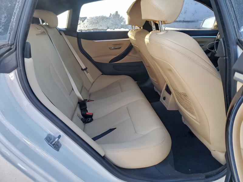 Фото 10 - BMW 4 SERIES