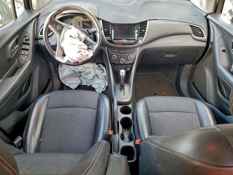 Фото 8 - CHEVROLET TRAX