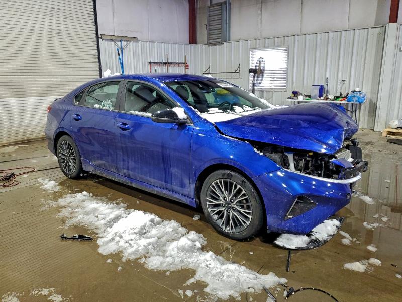 Фото 4 - KIA FORTE