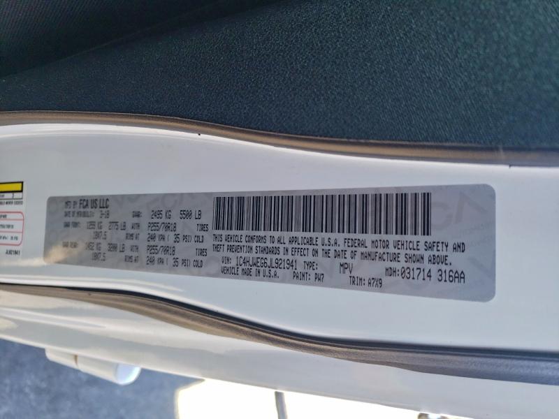 Фото 12 - JEEP WRANGLER