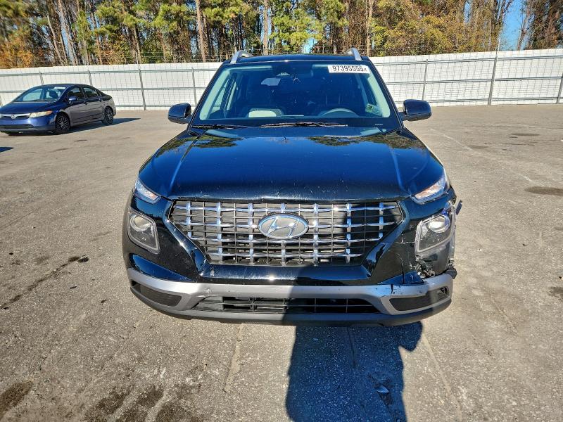 Фото 5 - HYUNDAI VENUE