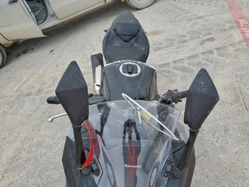 KAWASAKI NINJA 500 2025