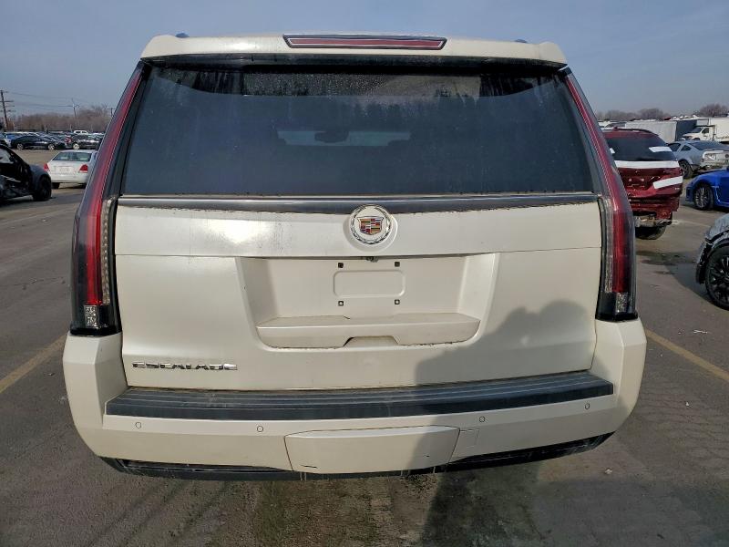 Фото 6 - CADILLAC ESCALADE