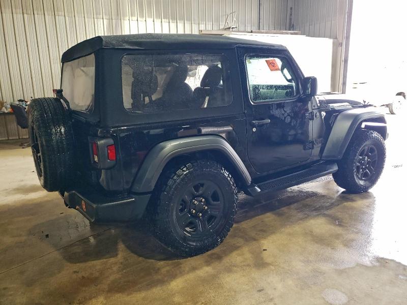 Фото 3 - JEEP WRANGLER