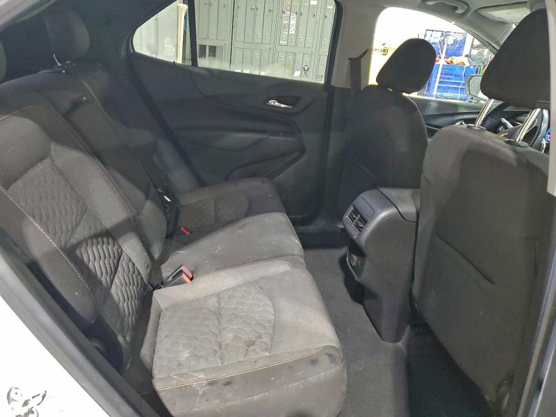 Фото 11 - CHEVROLET EQUINOX