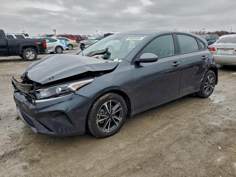 Фото 1 - KIA FORTE