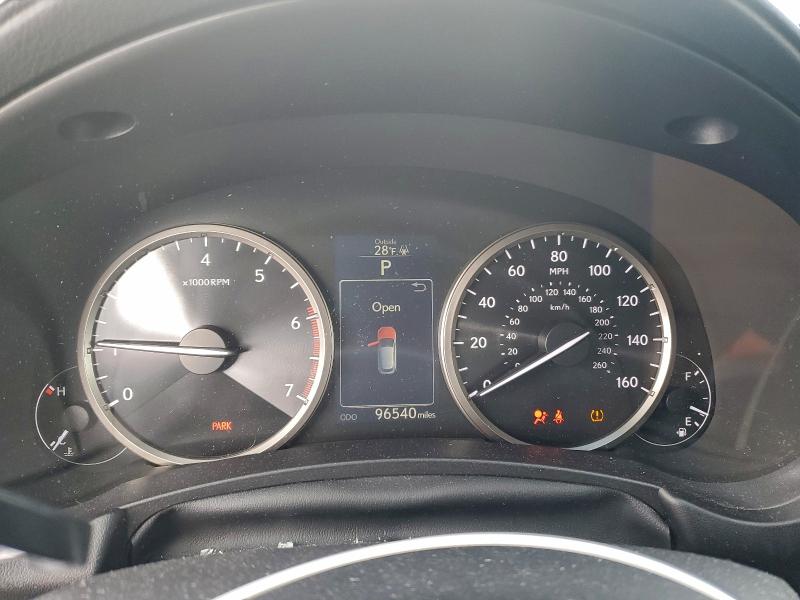 Фото 9 - LEXUS NX