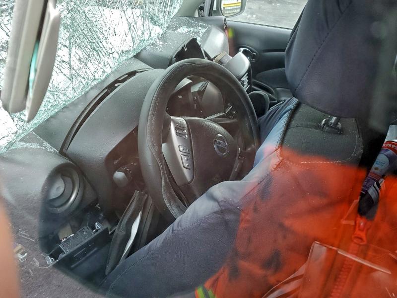 Фото 8 - NISSAN VERSA