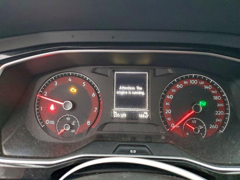 Фото 9 - VOLKSWAGEN JETTA