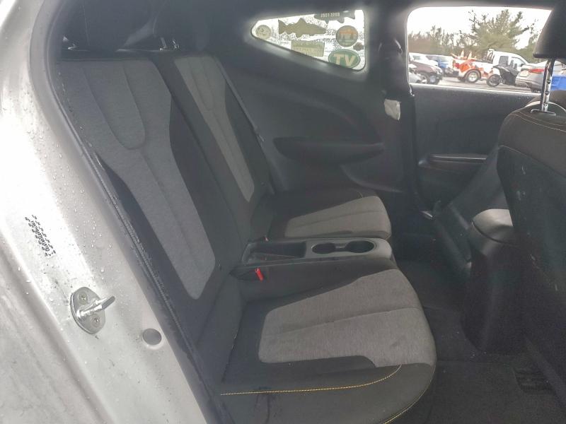 Фото 10 - HYUNDAI VELOSTER