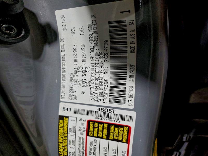 Фото 13 - TOYOTA TACOMA