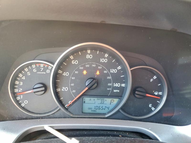 Фото 9 - TOYOTA RAV4