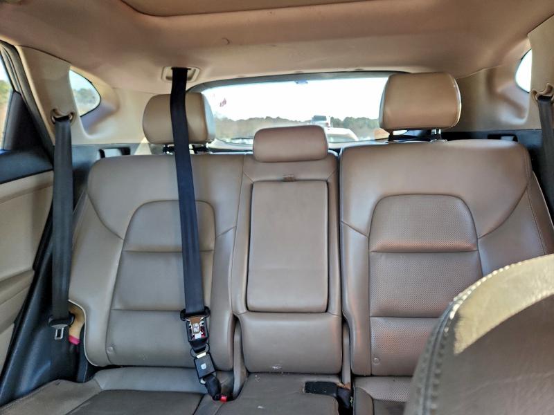 Фото 10 - HYUNDAI TUCSON