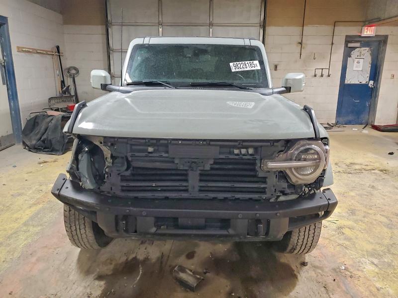 Фото 5 - FORD BRONCO