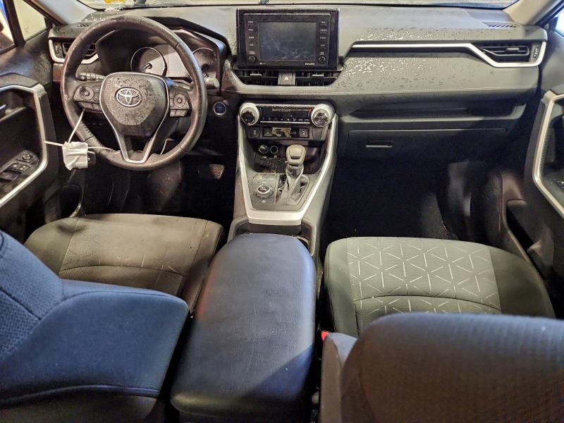 Фото 8 - TOYOTA RAV4