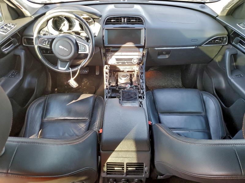 Фото 8 - JAGUAR F-PACE