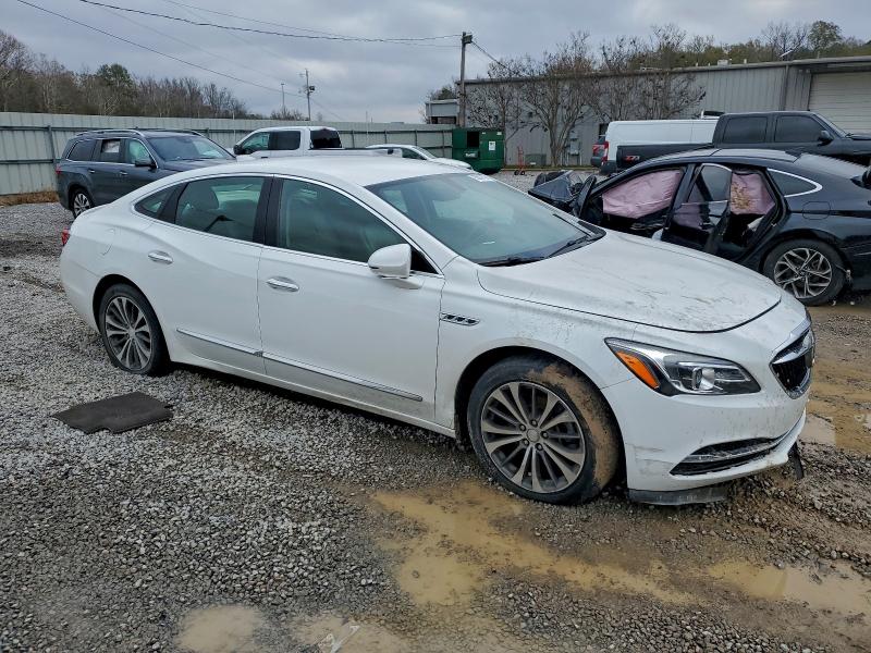 Фото 4 - BUICK LACROSSE