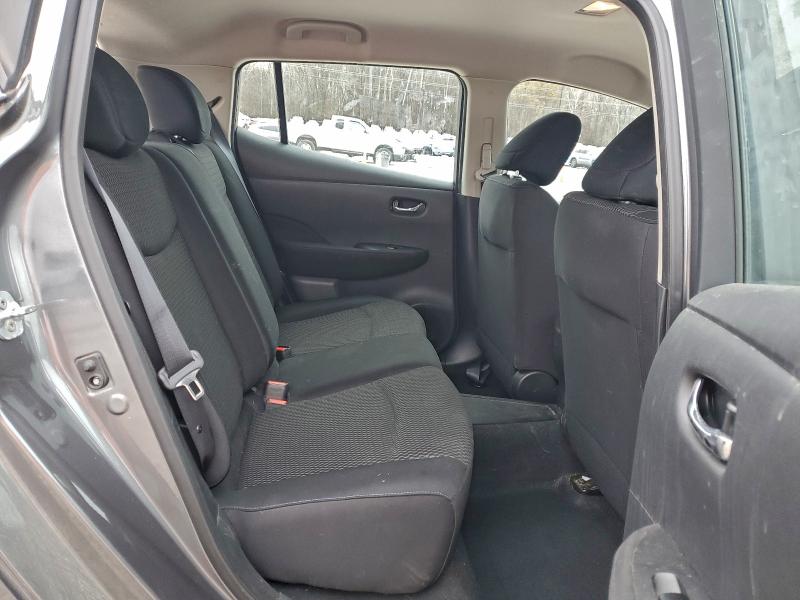 Фото 10 - NISSAN LEAF