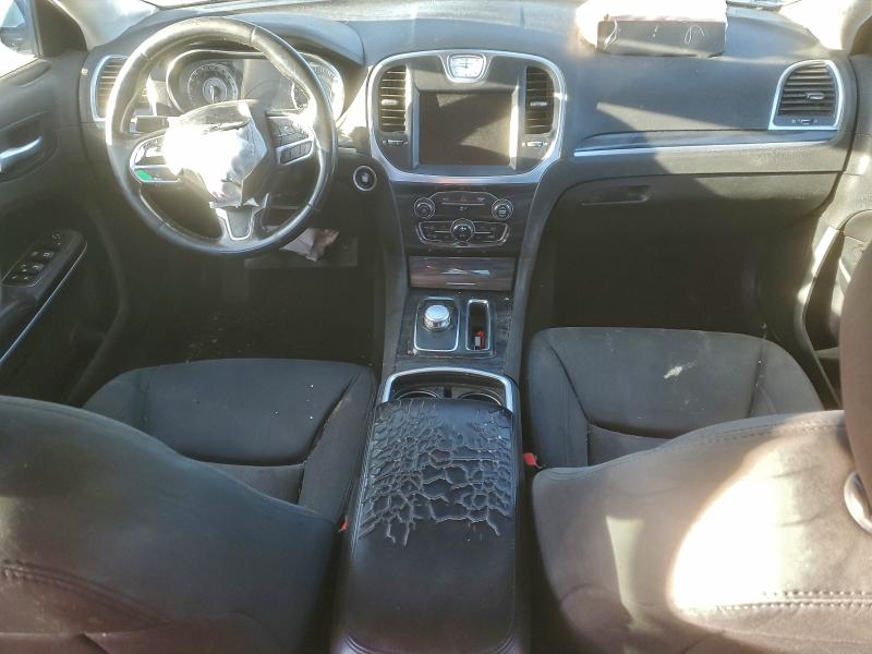 Фото 8 - CHRYSLER 300