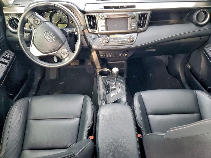 Фото 8 - TOYOTA RAV4