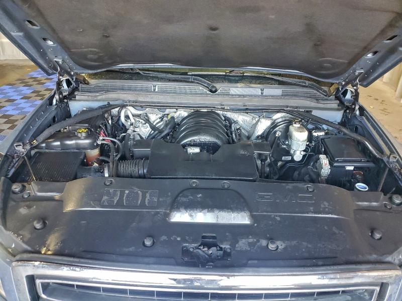 Фото 12 - GMC YUKON