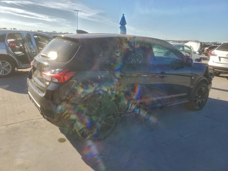 Фото 3 - MITSUBISHI OUTLANDER