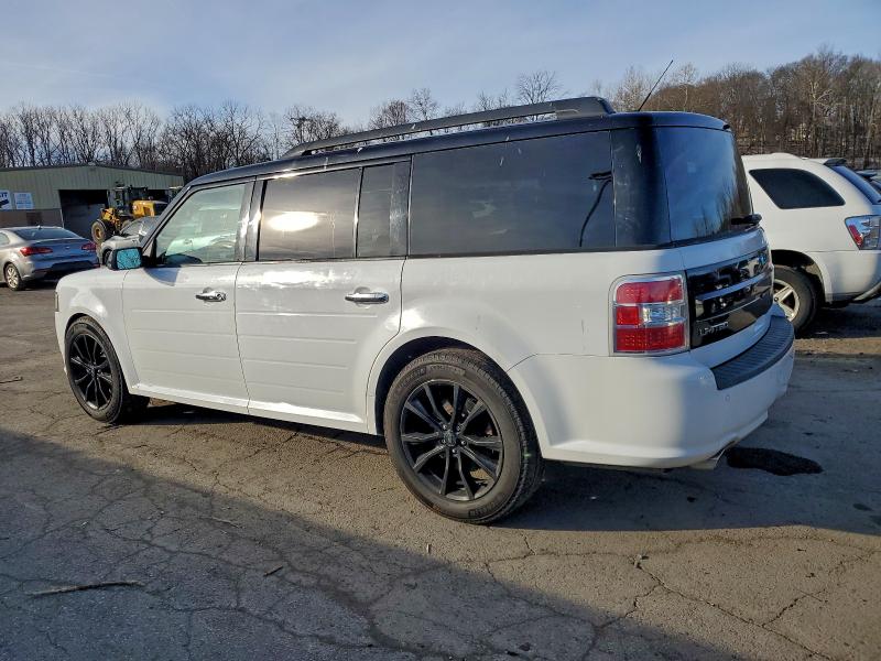 Фото 2 - FORD FLEX
