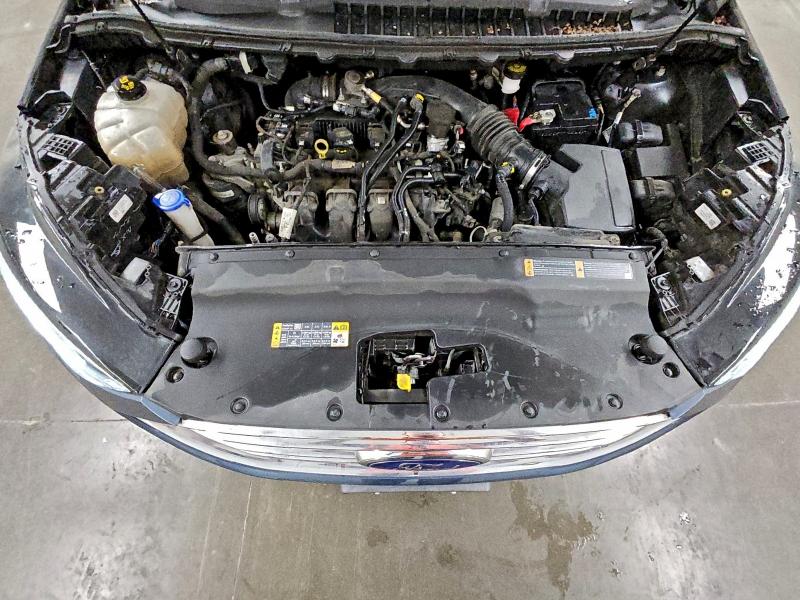 Фото 12 - FORD EDGE