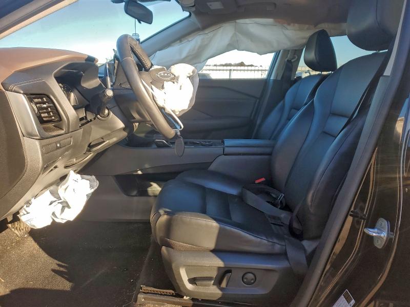 Фото 7 - NISSAN ROGUE