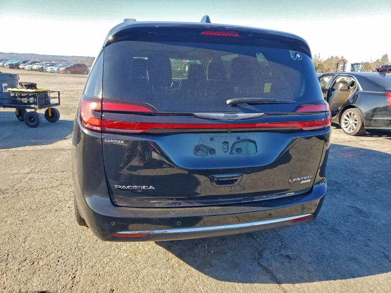 Фото 6 - CHRYSLER PACIFICA