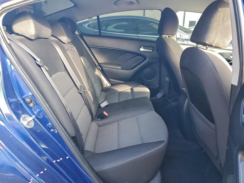 Фото 10 - KIA FORTE